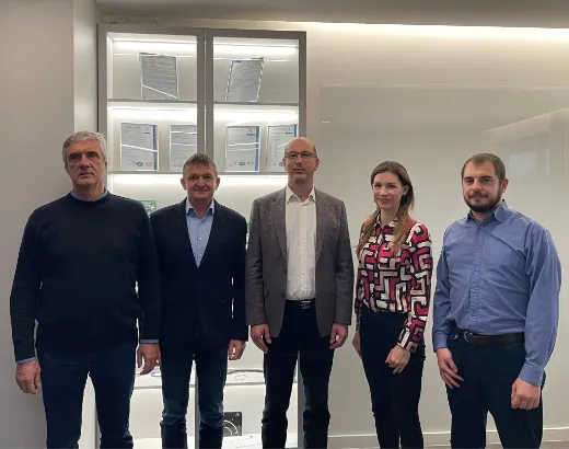Stratégiai együttműködés a Neumann János Egyetemmel